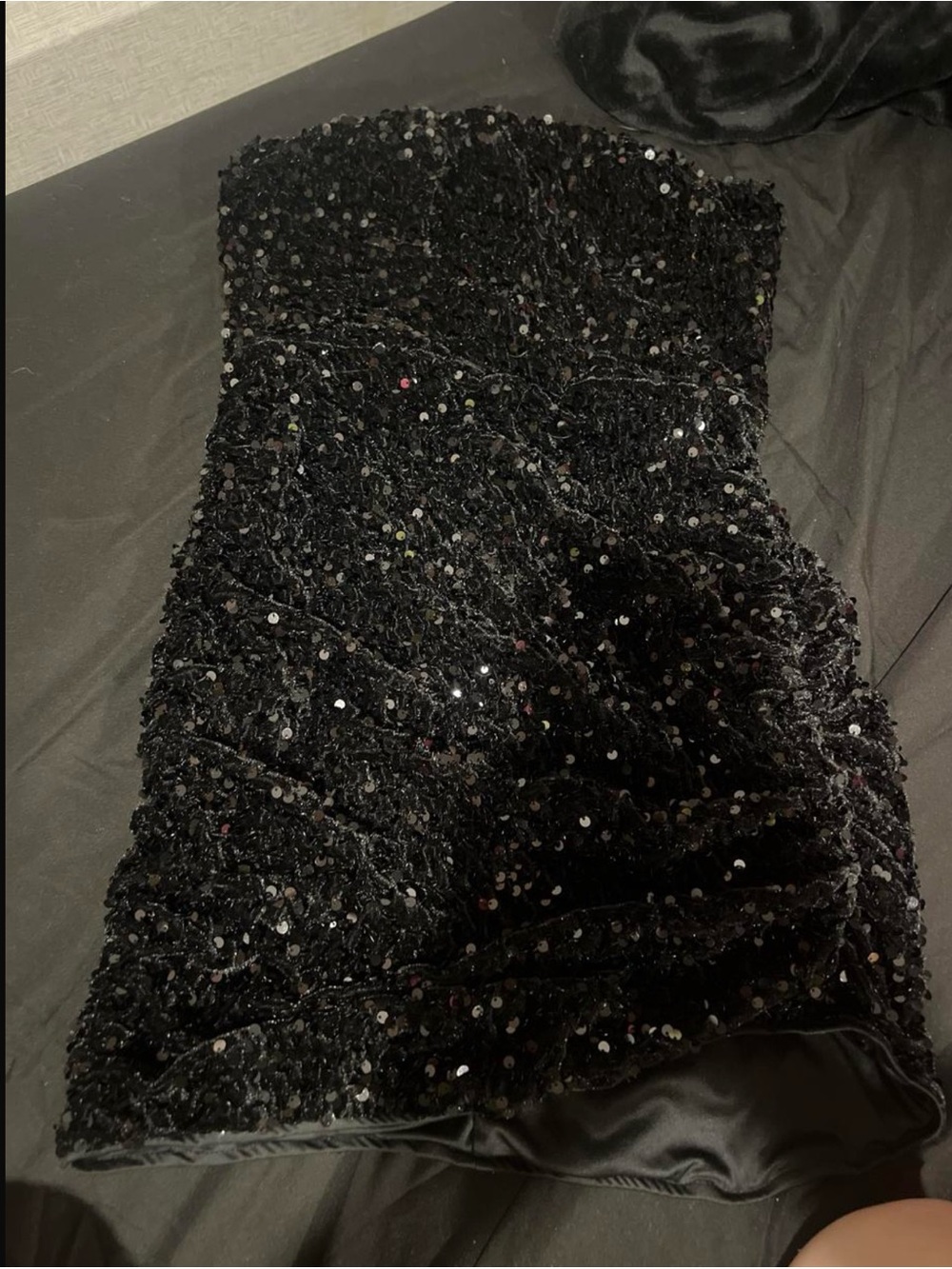 SHEIN Black Strapless Sequin Mini Dress